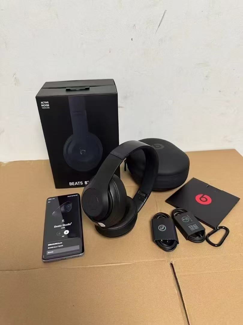 Beats Studio 3 – Cuffie Wireless Ricondizionate a Nuovo con Confezione Originale e Accessori (4 Colori)