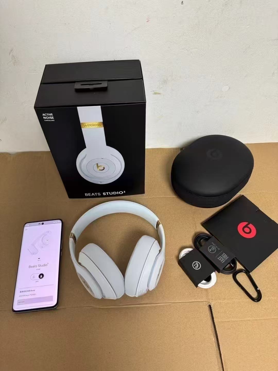 Beats Studio 3 – Cuffie Wireless Ricondizionate a Nuovo con Confezione Originale e Accessori (4 Colori)